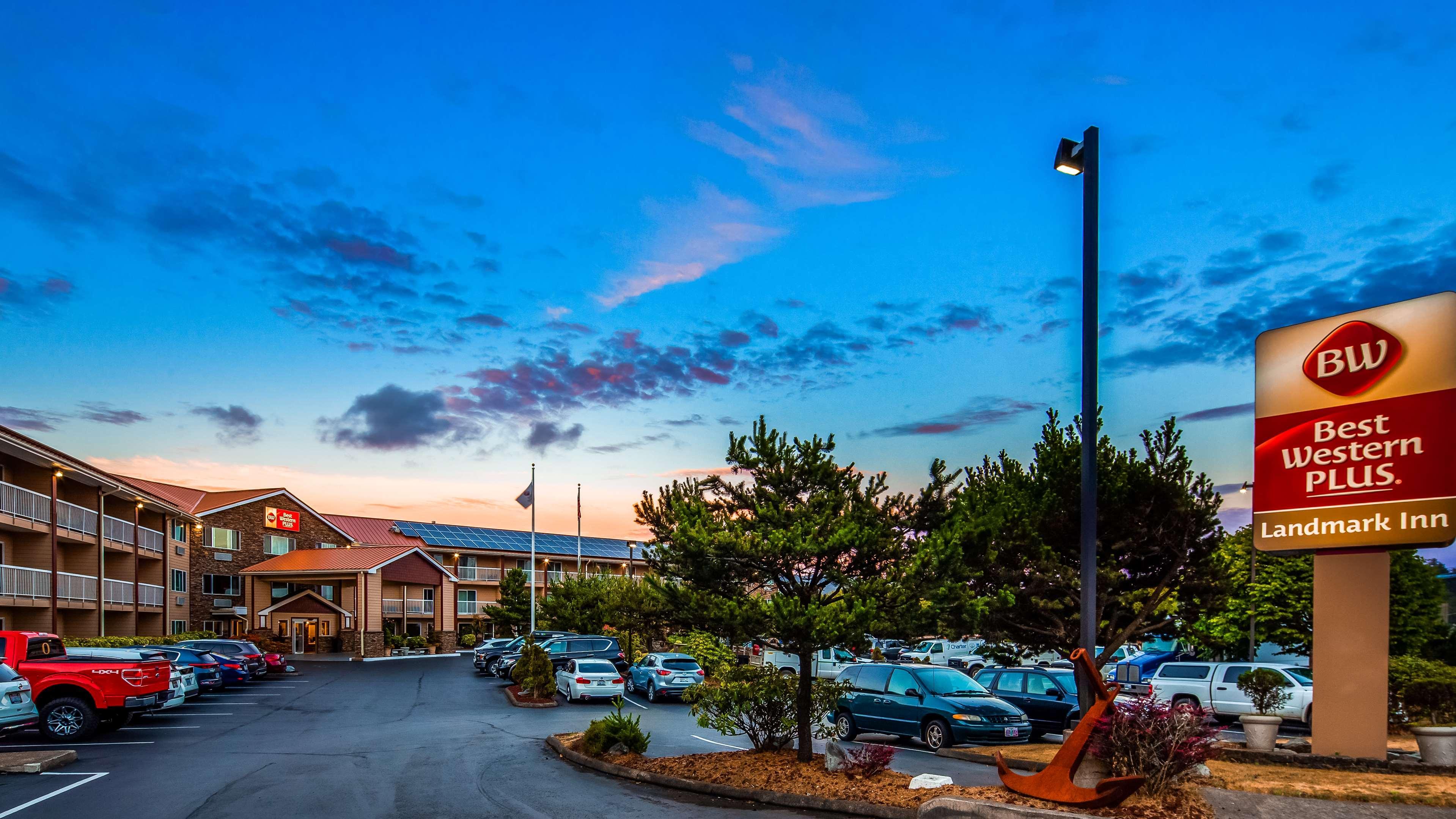Best Western Plus Landmark Inn Lincoln City Exteriér fotografie