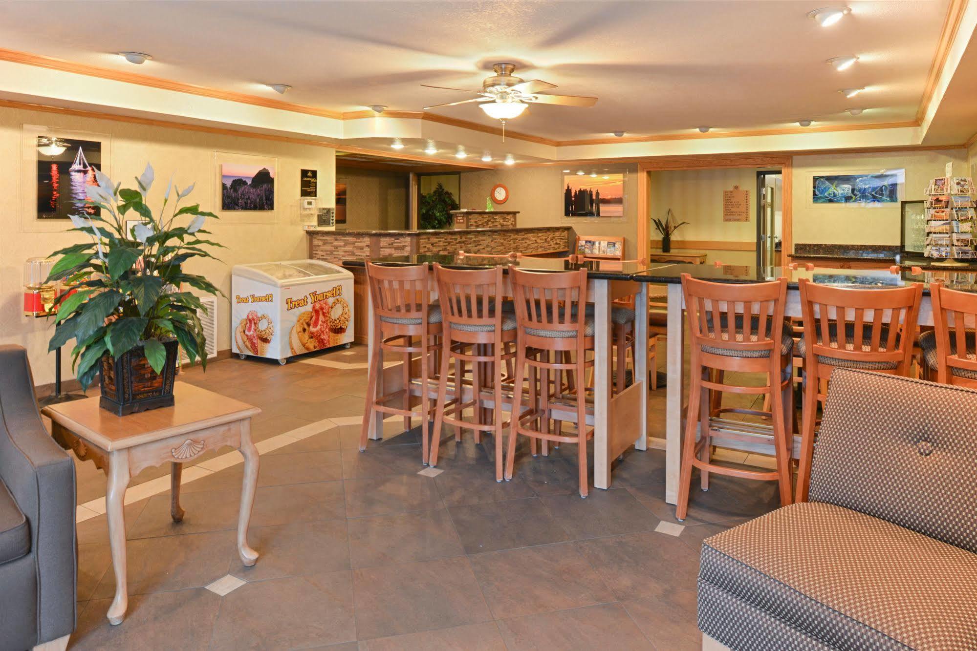 Best Western Plus Landmark Inn Lincoln City Exteriér fotografie